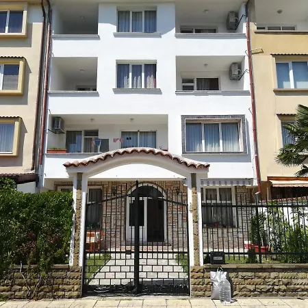 The White House! A Good Pleace For Rest! 2* Приморско