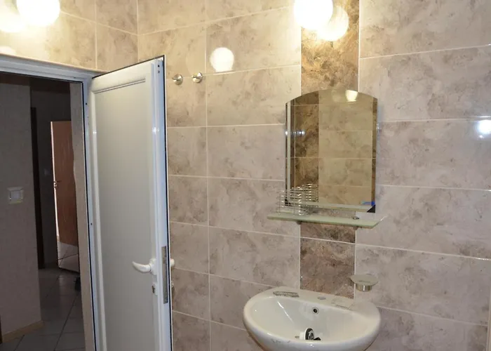 Maison d'hôtes The White House! A Good Pleace For Rest! 3*