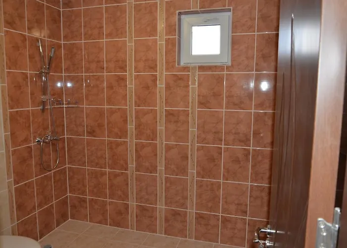 The White House! A Good Pleace For Rest! Maison d'hôtes